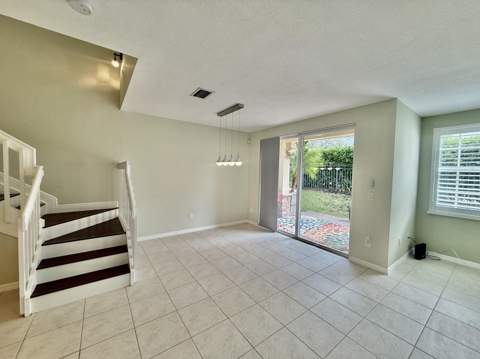 1015 Ventnor Avenue #3a, Delray Beach FL - photo 18 of 81