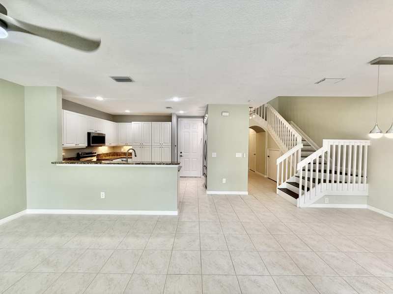 3 bedroom Townhouse at 1015 Ventnor Avenue #3a, Village At Swinton Square Condo, Delray Beach — photo 1