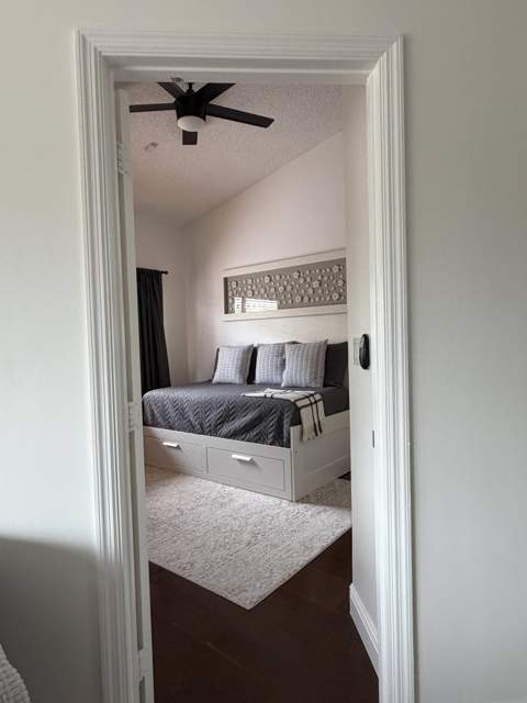 1101 Wilshire Circle, Pembroke Pines FL - photo 6 of 43