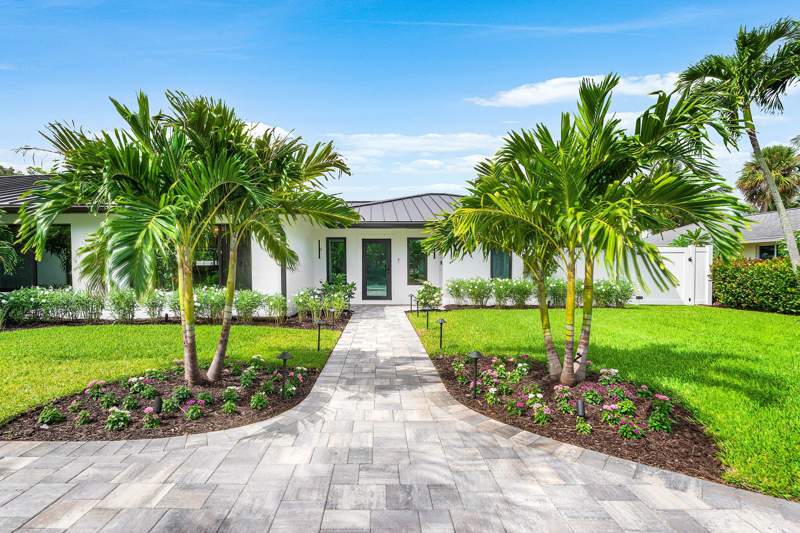4 bedroom Single Family Residence at 111 Fairview, Tequesta, Tequesta — photo 2