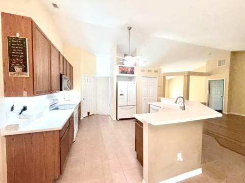 2702 Serenity Circle, Fort Pierce FL - photo 8 of 26