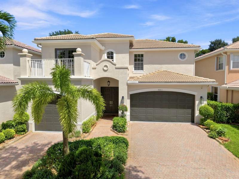 4 bedroom Single Family Residence at 8603 Woodgrove Harbor Lane, Canyon Lakes 1, Boynton Beach — photo 2