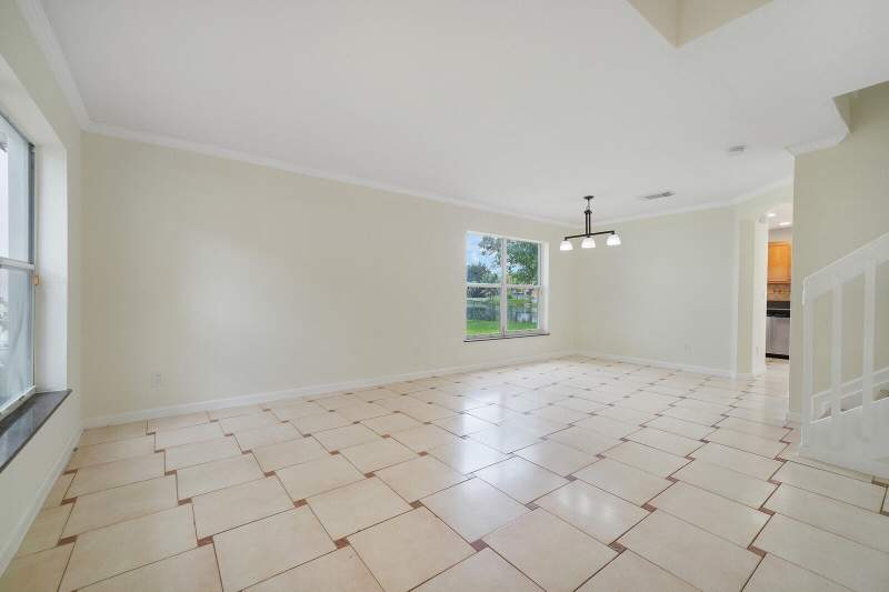 3 bedroom Single Family Residence at 2203 SW 134th Avenue, Pod 5 At Monarch Lakes, Miramar — photo 4