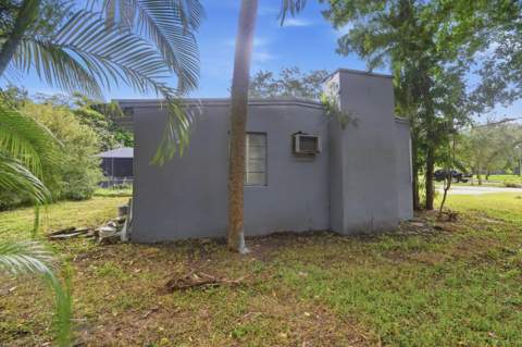 1725 SW 14th Court, Fort Lauderdale FL - photo 17 of 20