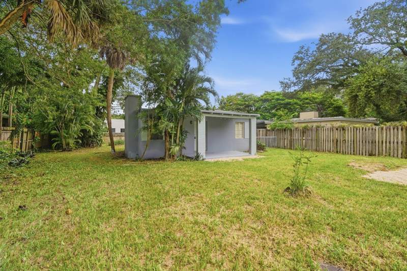 2 bedroom Single Family Residence at 1725 SW 14th Court, Riverside Estates 2nd Revision, Fort Lauderdale — photo 3