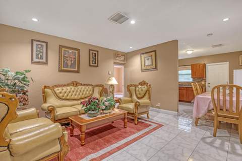 1627 4th Court, Boynton Beach FL - photo 6 of 25