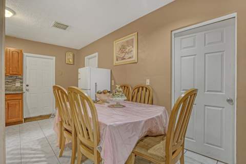 1627 4th Court, Boynton Beach FL - photo 9 of 25