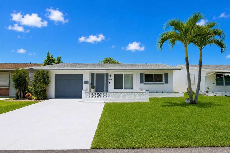 2 bedroom Single Family Residence at 5716 NW 65th Way, Mainlands Of Tamarac Lakes, Tamarac — photo 1