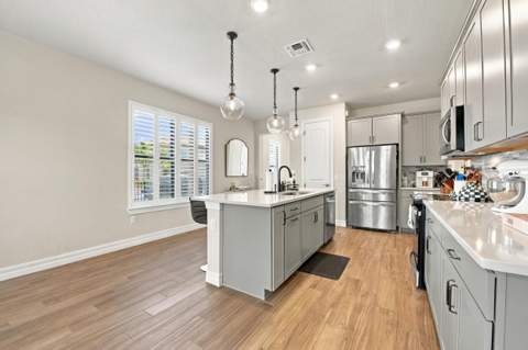 8672 Escue Street, Lake Worth FL - photo 11 of 31