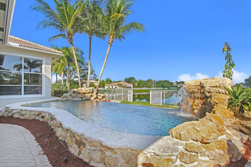 5 bedroom Single Family Residence at 12537 Equine Lane, Equestrian Club, Wellington — photo 3