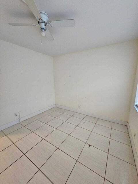 3099 NW 48th Avenue #155, Lauderdale Lakes FL - photo 9 of 13