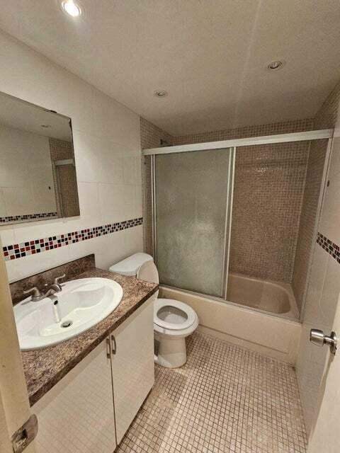 3099 NW 48th Avenue #155, Lauderdale Lakes FL - photo 12 of 13
