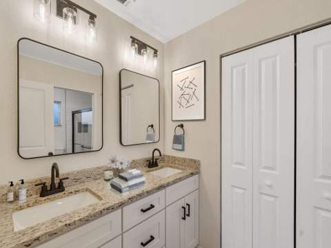 374 SW Homeland Road, Port St. Lucie FL - photo 7 of 41