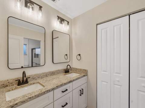 374 SW Homeland Road, Port St. Lucie FL - photo 8 of 41