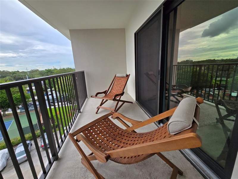 1 bedroom Condominium at 900 River Reach Drive #517, River Reach Condominium I, Fort Lauderdale — photo 3