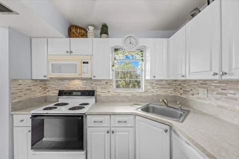 1909 SW Palm City Road #H5, Stuart FL - photo 13 of 28