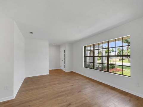 374 SW Homeland Road, Port St. Lucie FL - photo 14 of 41