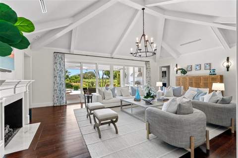11 Country Road, Village of Golf FL - photo 9 of 43