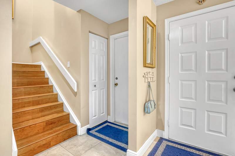 3 bedroom Townhouse at 949 Honeytree Lane #A, Emerald Forest Of Wellington, Wellington — photo 5