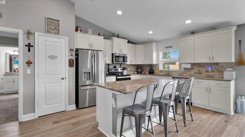 3957 SW Savona Boulevard, Port St. Lucie FL - photo 7 of 39