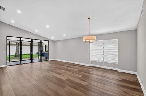 10549 Fern Tree Way, Boynton Beach FL - photo 12 of 37