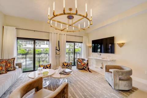 173 SE 1st Circle, Pompano Beach FL - photo 8 of 58