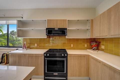 173 SE 1st Circle, Pompano Beach FL - photo 19 of 58