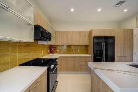 173 SE 1st Circle, Pompano Beach FL - photo 20 of 58