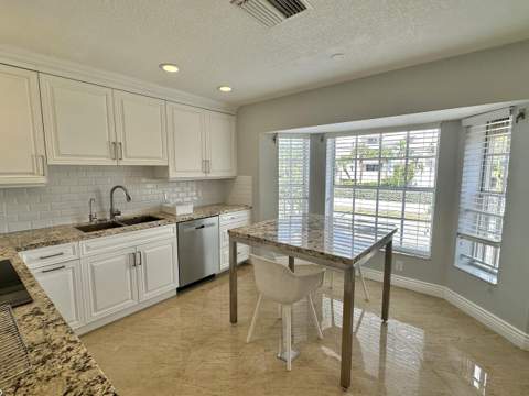 4230 N Ocean Drive, Hollywood FL - photo 17 of 40