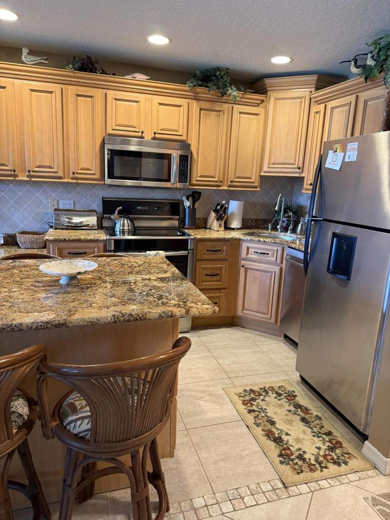 1 bedroom Condominium at 2400 S Ocean Drive #1034, Ocean Villas III Condominium, Fort Pierce — photo 4