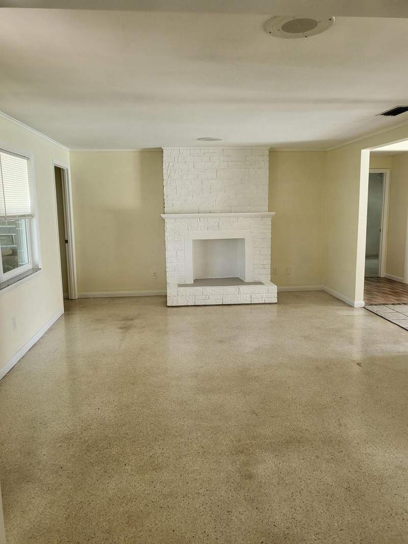 3 bedroom Single Family Residence at 5011 S 2nd Street, White City Subdivision, Fort Pierce — photo 3