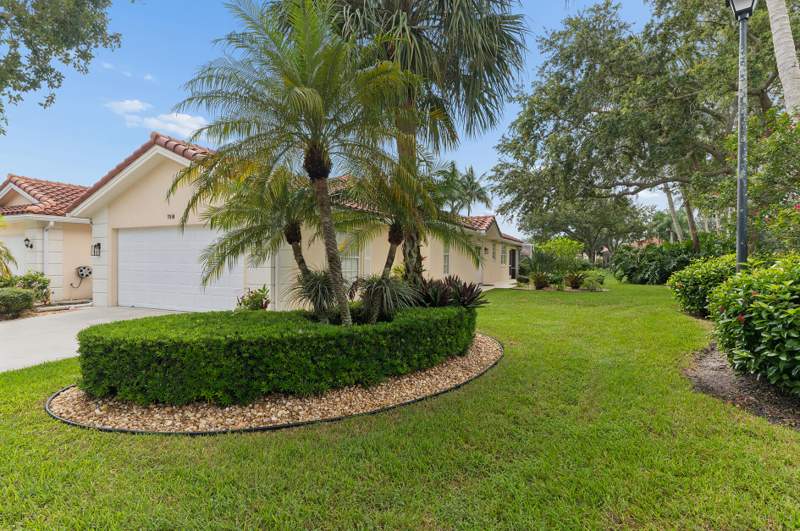 3 bedroom Villa at 7910 Pine Island Way, Riverwalk , West Palm Beach — photo 2