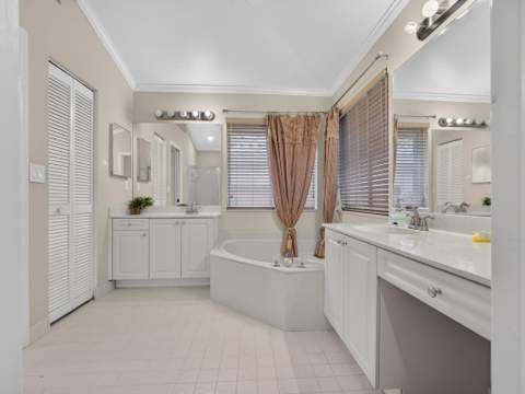 832 Waterview Drive, Weston FL - photo 21 of 57