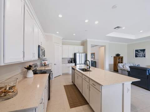 1108 SE Woodbine Road, Port St. Lucie FL - photo 12 of 38
