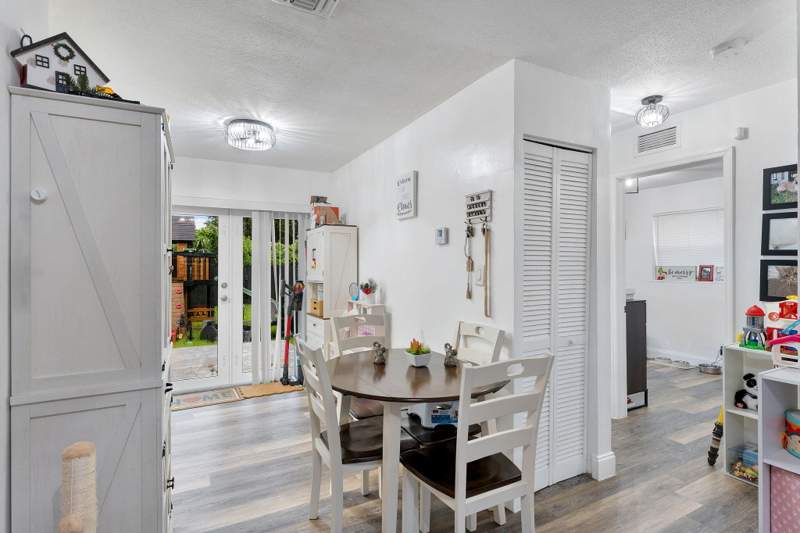 3 bedroom Single Family Residence at 6337 NW 24th Court, North Margate 1st Add, Margate — photo 3
