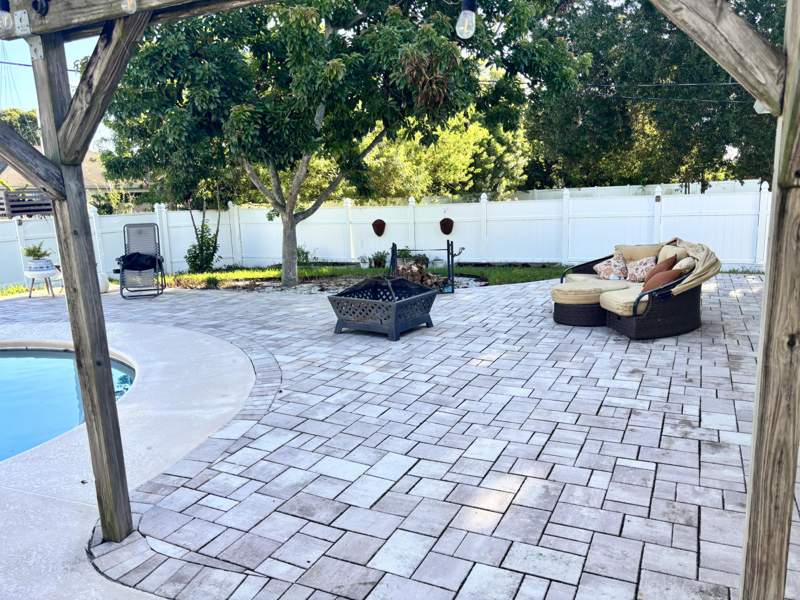 4 bedroom Single Family Residence at 527 NW Avon Avenue, Port St Lucie Section 27, Port St. Lucie — photo 3