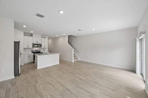 12989 SW Forli Way, Port St. Lucie FL - photo 8 of 31