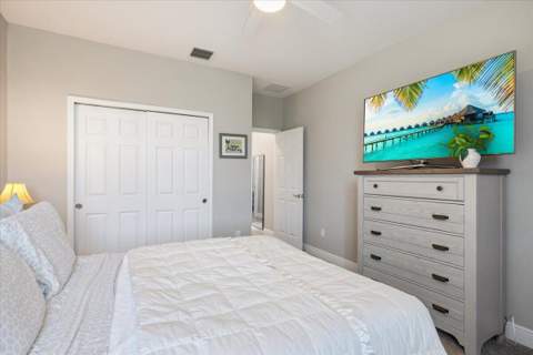 1891 NW Vivanco Street, Port St. Lucie FL - photo 18 of 64