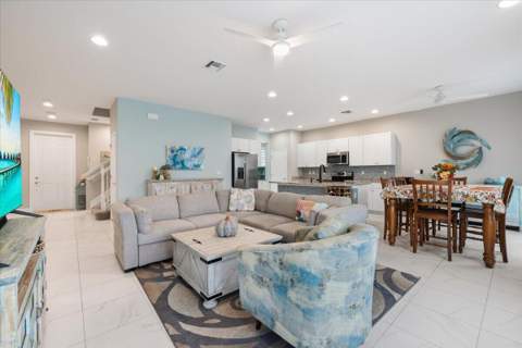 1891 NW Vivanco Street, Port St. Lucie FL - photo 10 of 64