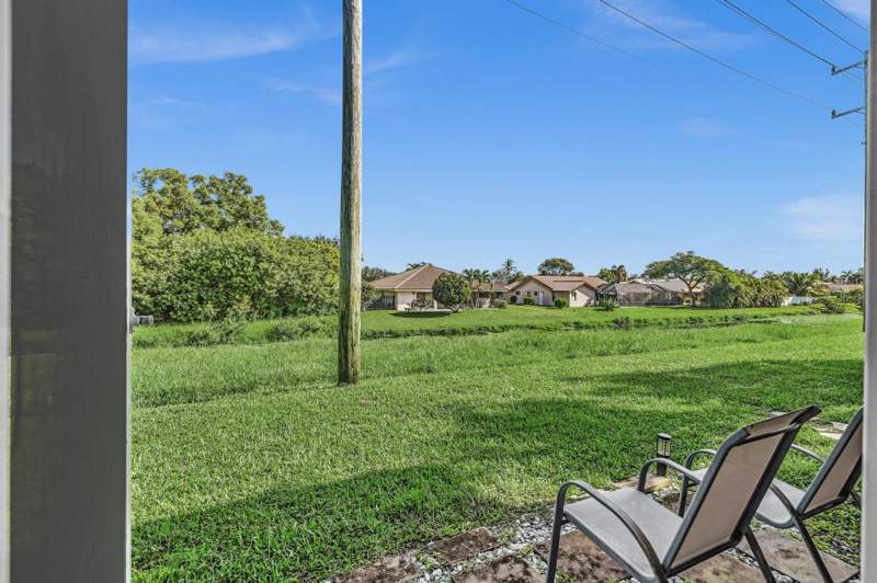 3 bedroom Villa at 460 NW 67th Street #L105, San De Vance Golf & Tennis Club Condo, Boca Raton — photo 3