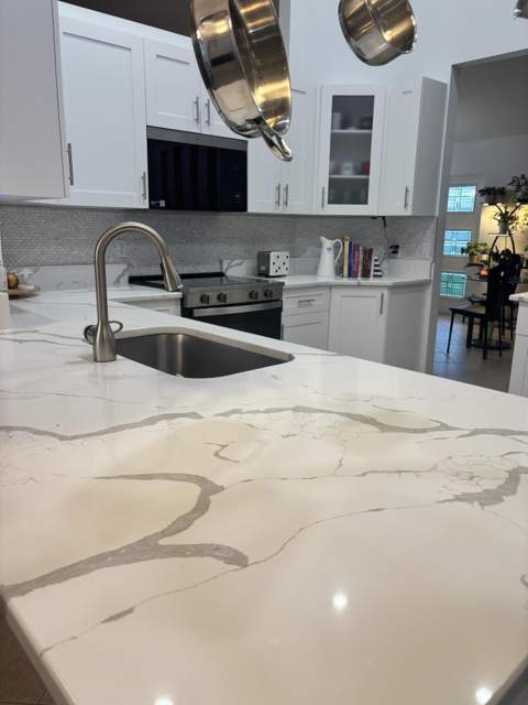 527 NW Avon Avenue, Port St. Lucie FL - photo 8 of 19