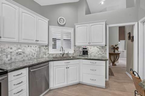 22650 Meridiana Drive, Boca Raton FL - photo 12 of 45