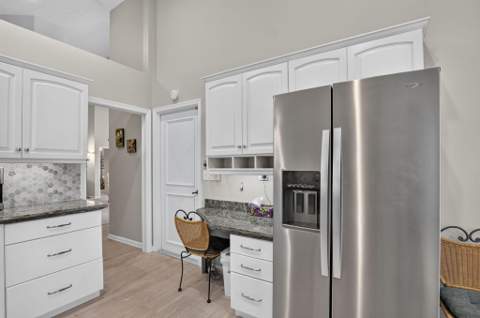 22650 Meridiana Drive, Boca Raton FL - photo 13 of 45