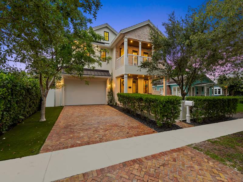 4 bedroom Single Family Residence at 612 SW 6th Avenue, Mrs Elva A Truax, Fort Lauderdale — photo 3