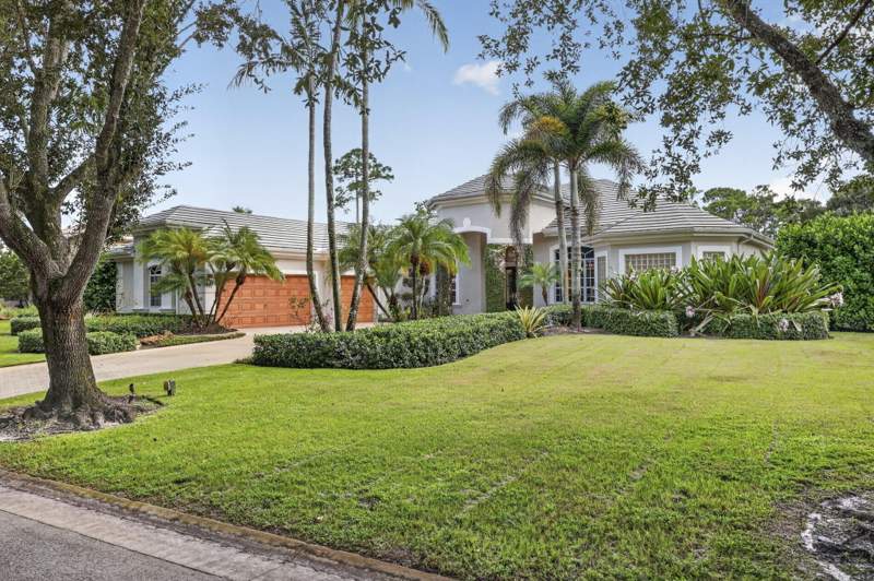 4 bedroom Single Family Residence at 851 Forest Glen Lane, Binks Forest Of The Landings At Wellington, Wellington — photo 5