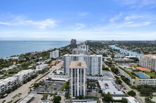 Galt Ocean TerraceCondos for Sale in Fort Lauderdale, FL