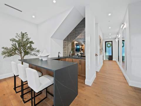 612 SW 6th Avenue, Fort Lauderdale FL - photo 9 of 52