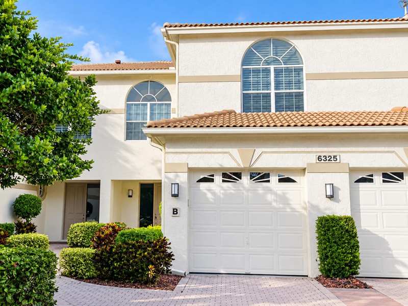 3 bedroom Condominium at 6325 Graycliff Drive #B, Solana Condo, Boca Raton — photo 1