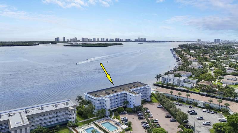 2 bedroom Condominium at 60 Yacht Club Drive #103, Landings Condo, North Palm Beach — photo 3