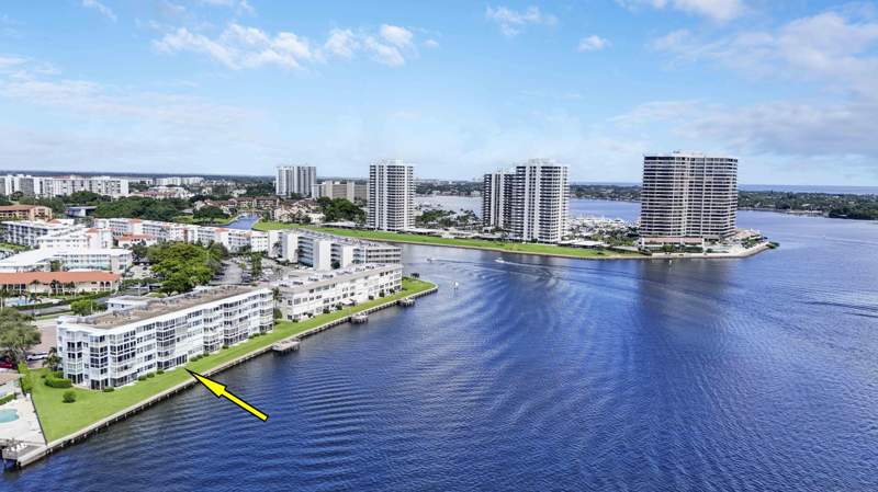 2 bedroom Condominium at 60 Yacht Club Drive #103, Landings Condo, North Palm Beach — photo 4